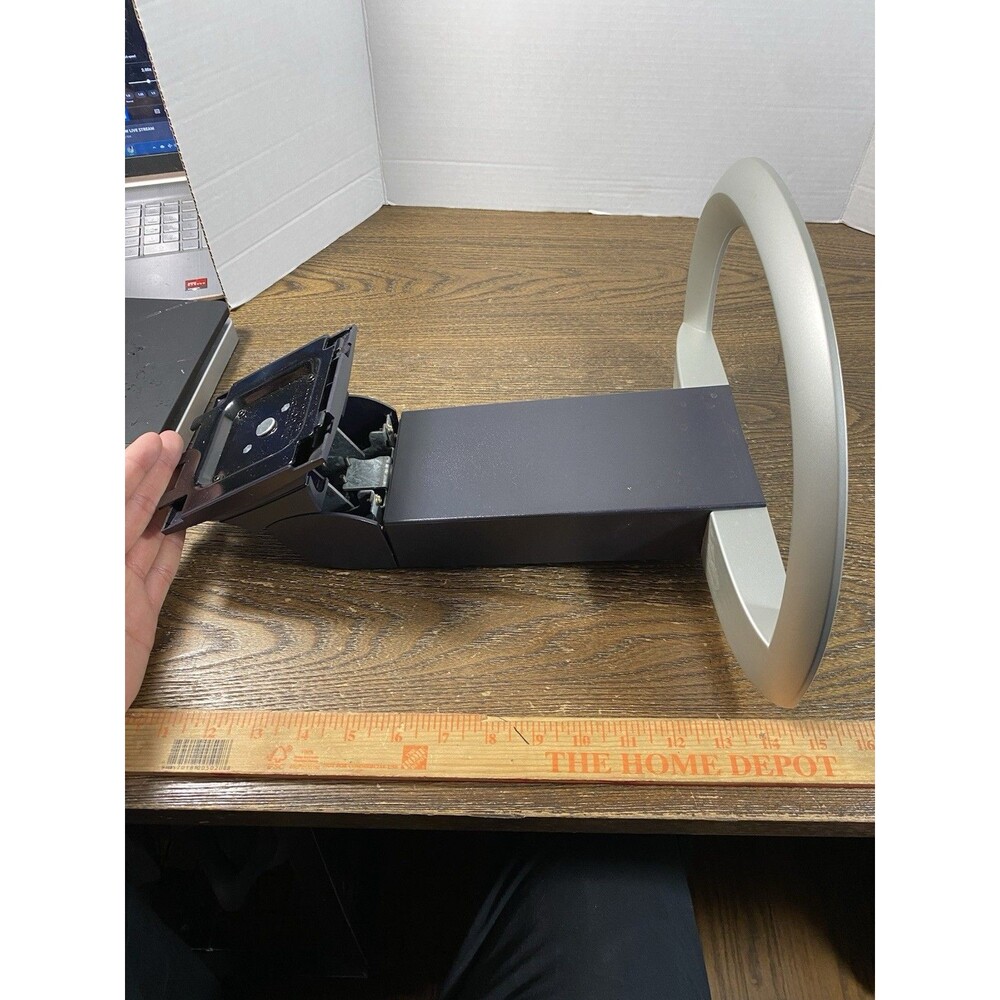 Dell Monitor Stand for 2405FPW Computer Monitor Measurements In Photos - Picture 9 of 11